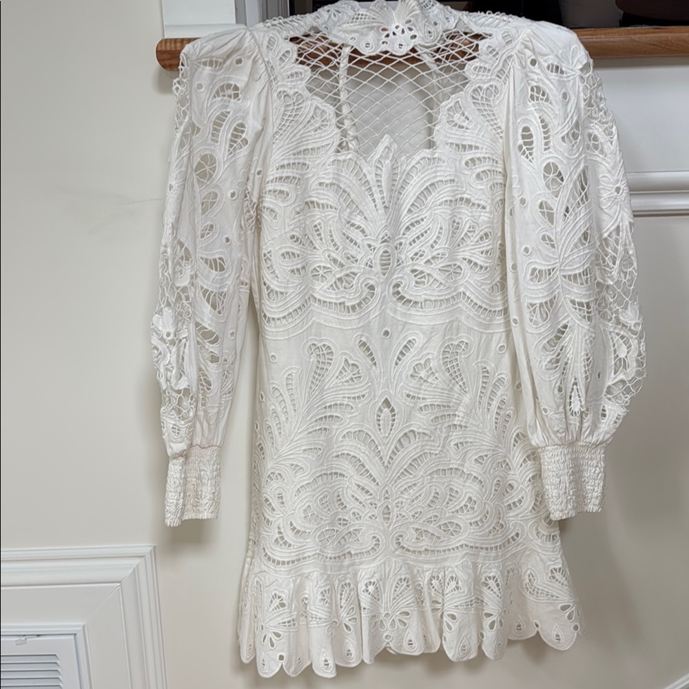 Alice and Olivia White Lace Long-Sleeve Mini Dress Size 6